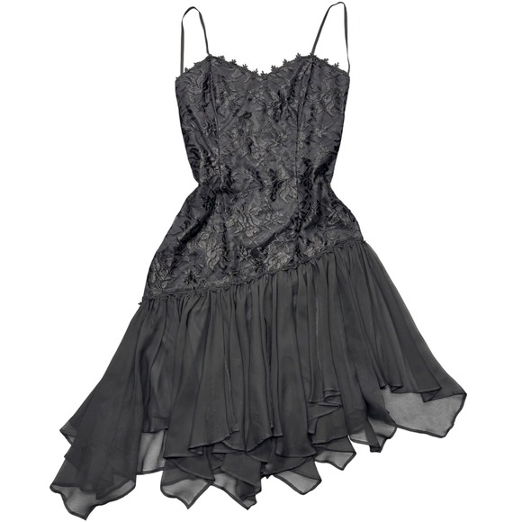 Dresses & Skirts - Vintage Y2K Black Floral Lace Asymmetrical Handkerchief Hem Dress Goth Romantic